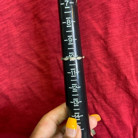 Elegant CZ Sterling Silver 925 Ring - Picture 3 of 6